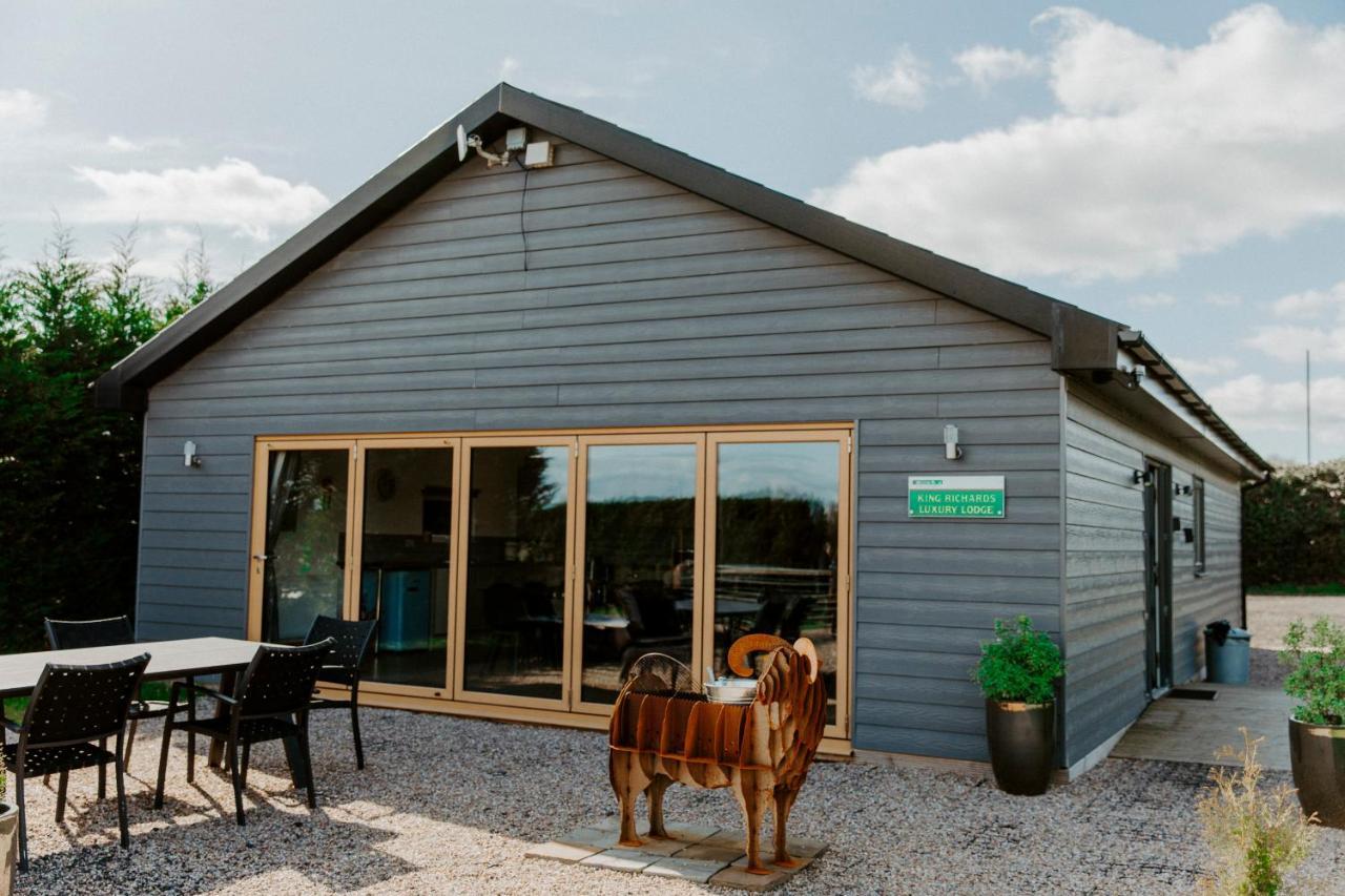 King Richard'S Luxury Lodge - Sleeps Up To 8 ,Dog Friendly ,Near Sherwood Forest At Fairview Farm In Nottingham Set In 88 Acres And Great For Groups,Family Gatherings,Corporate Events Exteriér fotografie